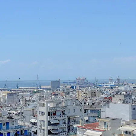 Aya Luxury - Free Public Parking Apartman